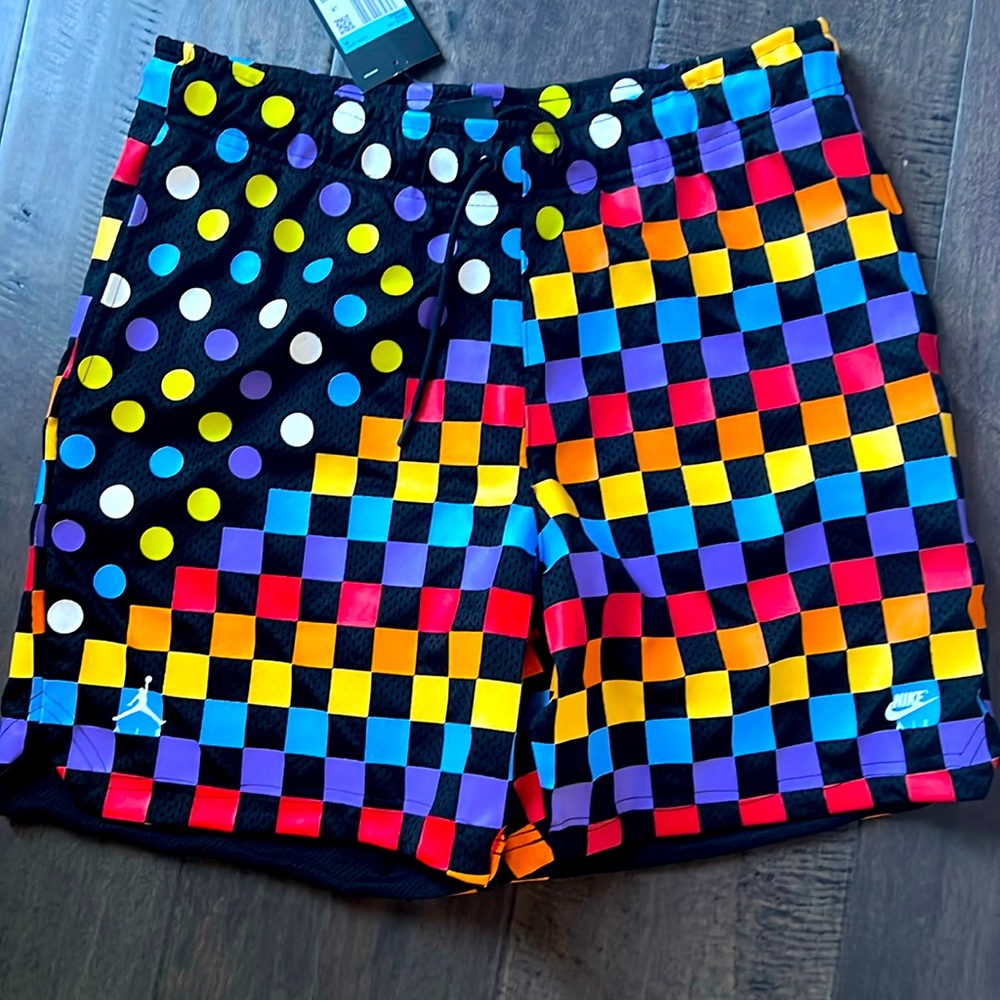 Jordan Shorts size Medium NWT